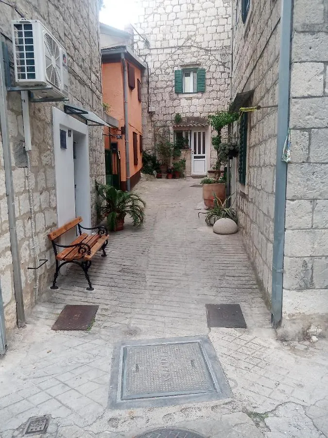 Panorama Rooms 1 Split