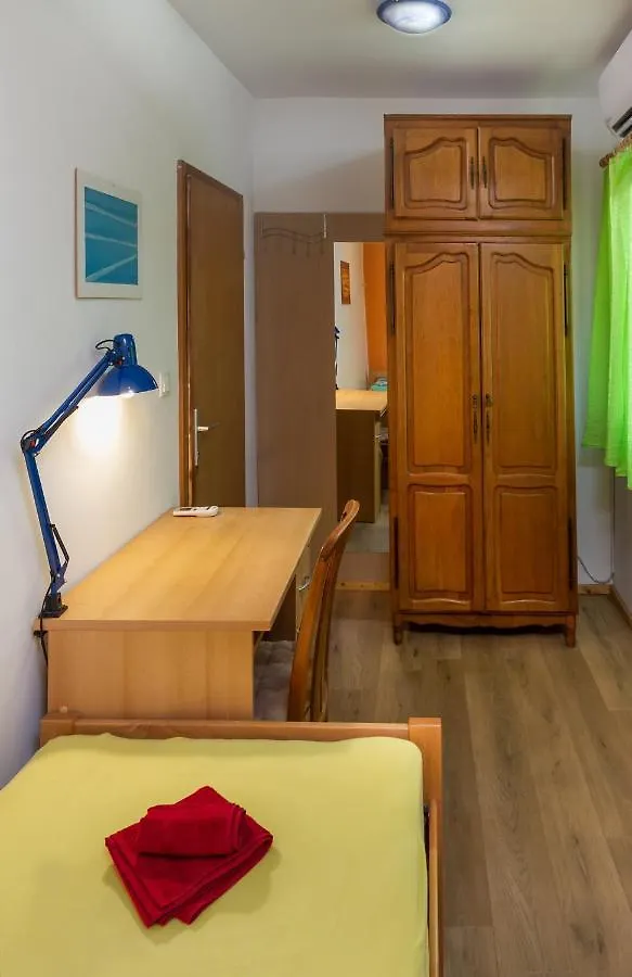 Panorama Rooms 1 Split