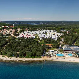 **** Semesteranläggning (resort) Maistra Select Amarin Kroatien
